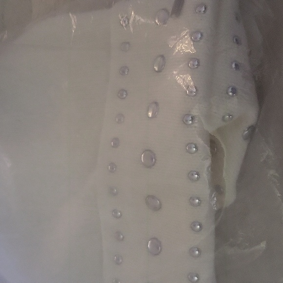 Michael kors beanie gorgeous tagged says creme its white silver studs - Picture 2 of 8